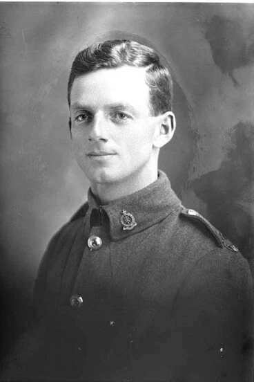Image: 1/4 portrait of Private Hare of the New Zealand Medical Corps