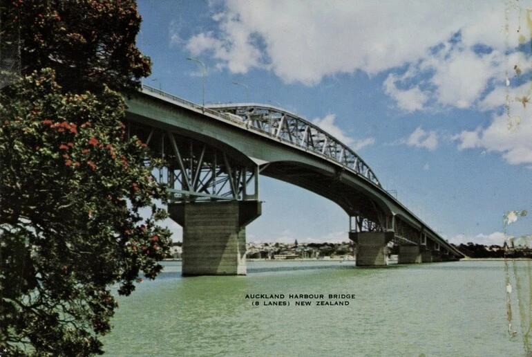 Image: Auckland Harbour Bridge (8 Lanes) New Zealand