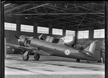 Image: North American Harvard Mk. II NZ916 advanced trainer
