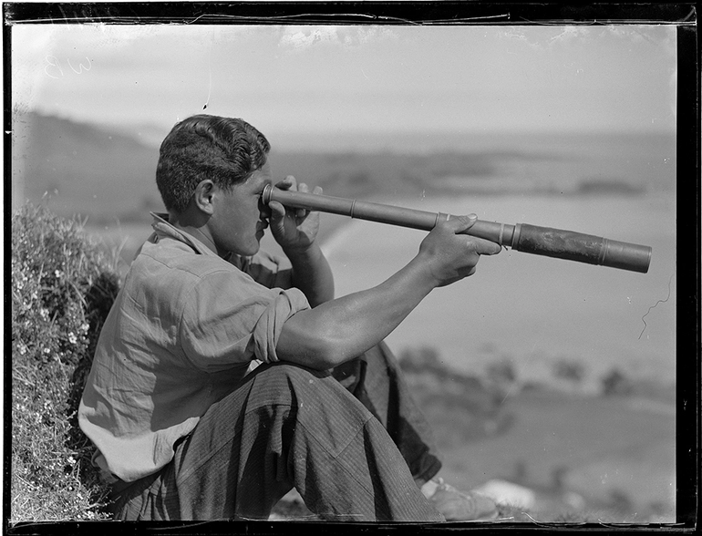 Image: Maori Whaling, Te Kaha