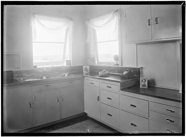 Image: House interior - kitchen