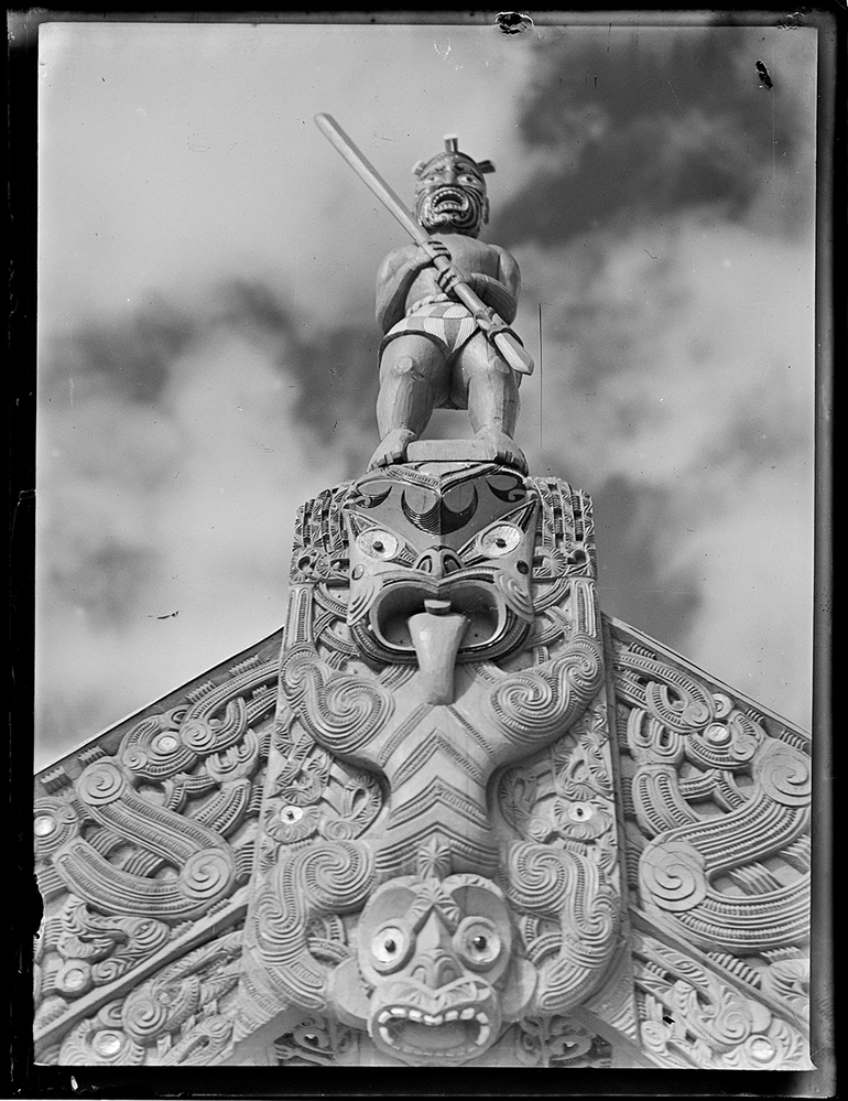 Image: Decorative carving at Tamatekapua