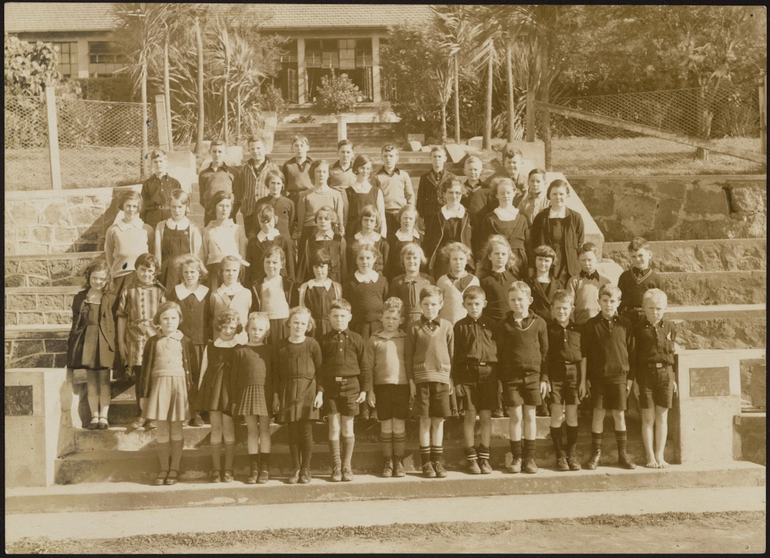 Image: Young Helpers' League, 1935