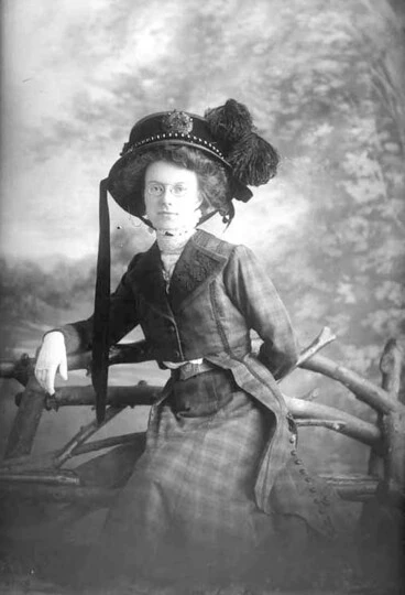 Image: Miss Pitt 1910