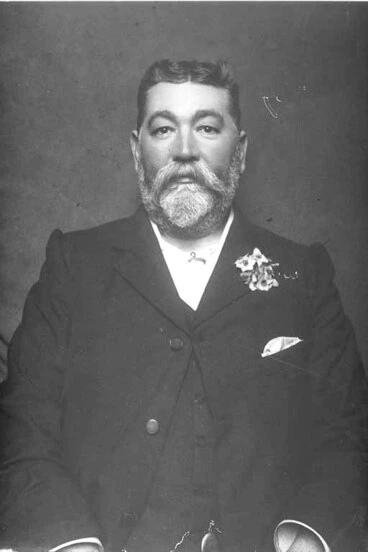 Image: Mr Russell 1910