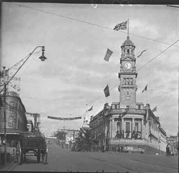 Image: Stereoscope taken from Queen Street looking across towards the....