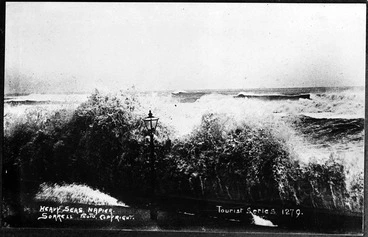 Image: Heavy Seas Napier Sorrell Photo Copyright Tourist Series 1279