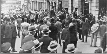 Showing mounted, foot police and special constables keeping order during the Queen street riots... April1932 Image: Showing mounted, foot police and special constables keeping order during the Queen street riots... April1932