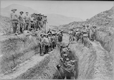 Image: Austrians and Croatians seeking gum by draining Hardings Swamp between Aratapu and Aoroa, 1899