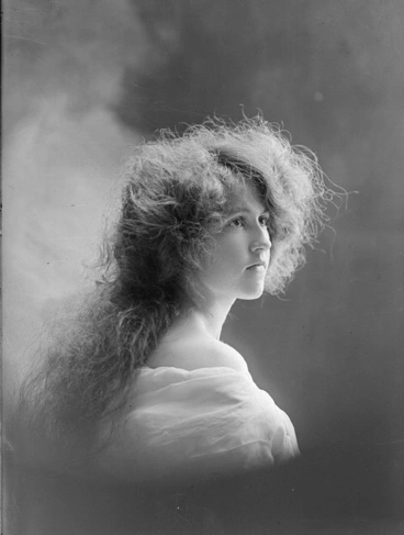 Image: Miss Buchanan 1912