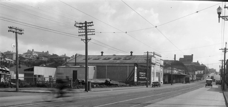 Image: Looking west along Khyber Pass Road...1929