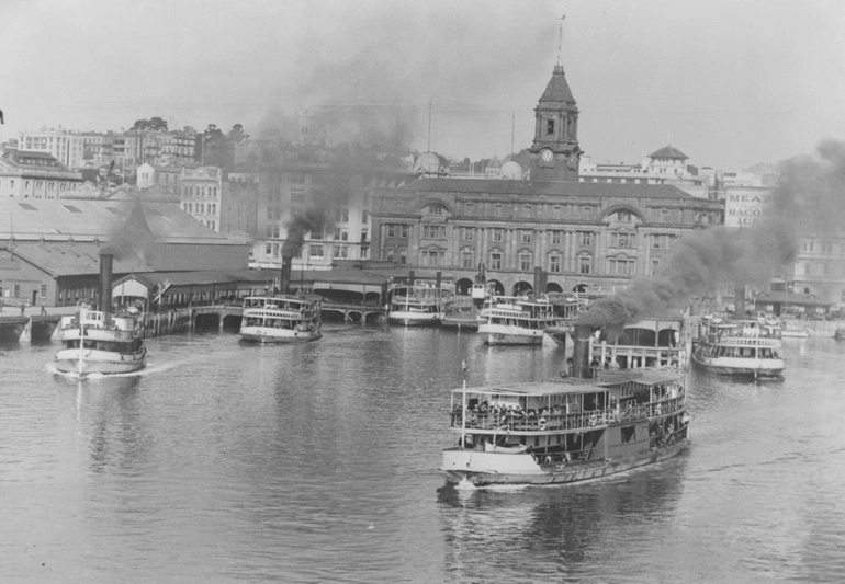 Image: Showing a group of ferries at Ferry wharf...1936