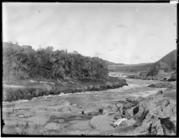 Image: Waikato River at Pokaewhenua