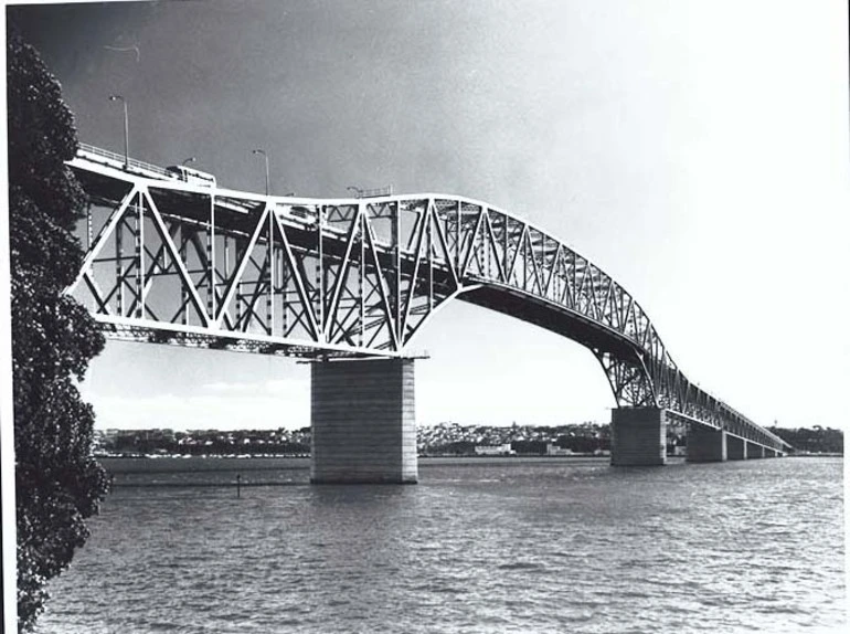 Image: View of the Auckland Harbour Bridge taken...