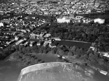Christs College - Christchurch (16947/16949) Image: Christs College - Christchurch (16947/16949)