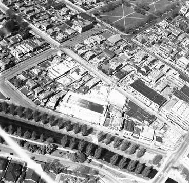 Centennial Pool (L1-35/25) Image: Centennial Pool (L1-35/25)
