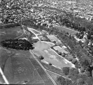 Christ College (L1-35/28) Image: Christ College (L1-35/28)