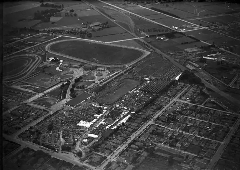 Image: A&P Show Addington (PB0427/11)