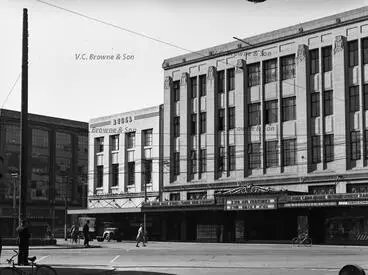 The Majestic Theatre - Lichfield and Manchester... (PB1913/3) Image: The Majestic Theatre - Lichfield and Manchester... (PB1913/3)