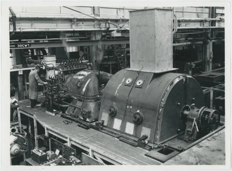 Image: Wahine II electrical machinery