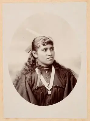 Image: Portrait of a Maori woman