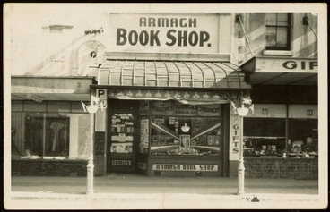 Store decorations for Royal Visit, Book Shop, Armagh Street Image: Store decorations for Royal Visit, Book Shop, Armagh Street