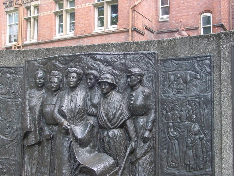 Image: Kate Sheppard Women's Suffrage memorial