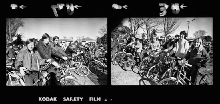 Image: Girls with bicycles