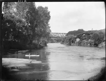 Waikato River, Cambridge. Image: Waikato River, Cambridge.