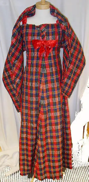 Dress: Tartan Seersucker Image: Dress: Tartan Seersucker