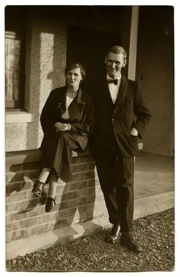 Image: Photograph, Black and White: Molly and Ken Lovell-Smith, 4 June 1924
