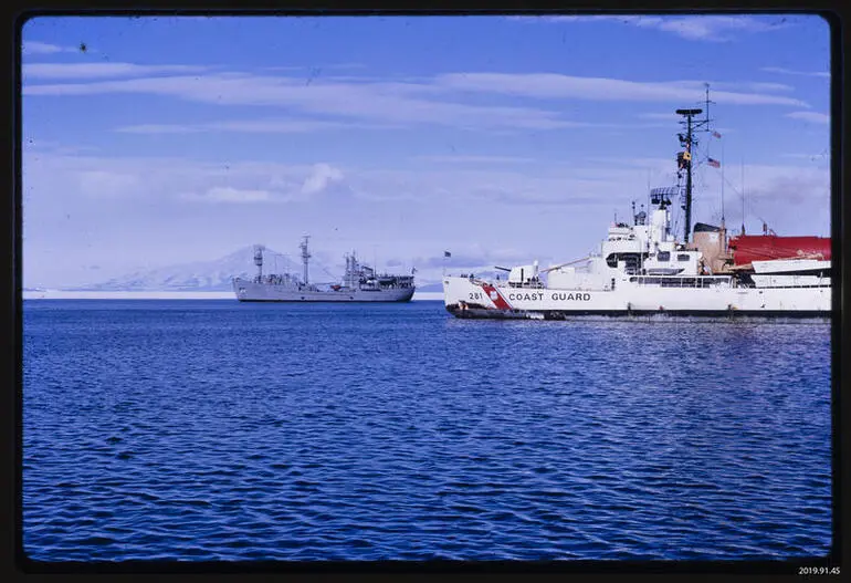 Image: Slide: US Navy Ships, McMurdo Sound, 1968