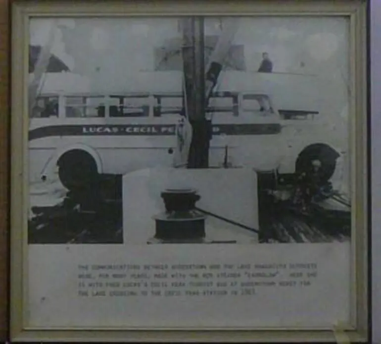 Image: A Cecil Peak Limited bus on the "Earnslaw"