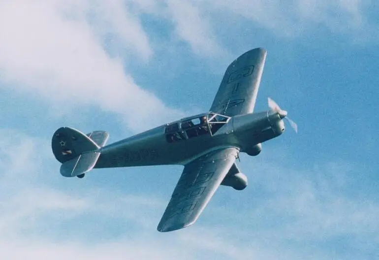 Image: Jean Batten's Percival Gull in flight