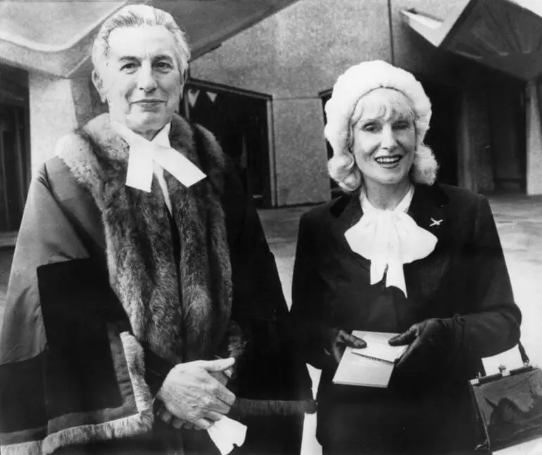 Image: Jean Batten and Mr John Percival Griggs, Chamberlain of London, at Guildhall after Batten was presented with the Freedom of the City London