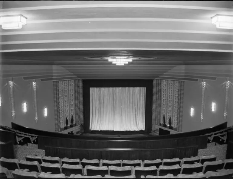 Image: The interior of the Embassy Theatre, Auckland