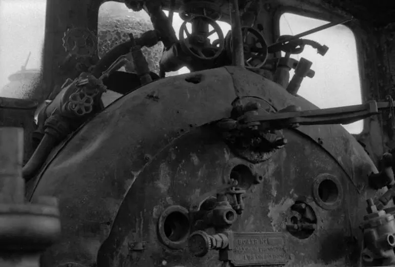 Image: Photograph of locomotive WW 491
