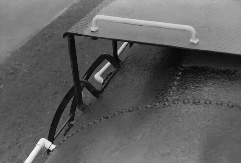 Image: Photograph of locomotive AB 832