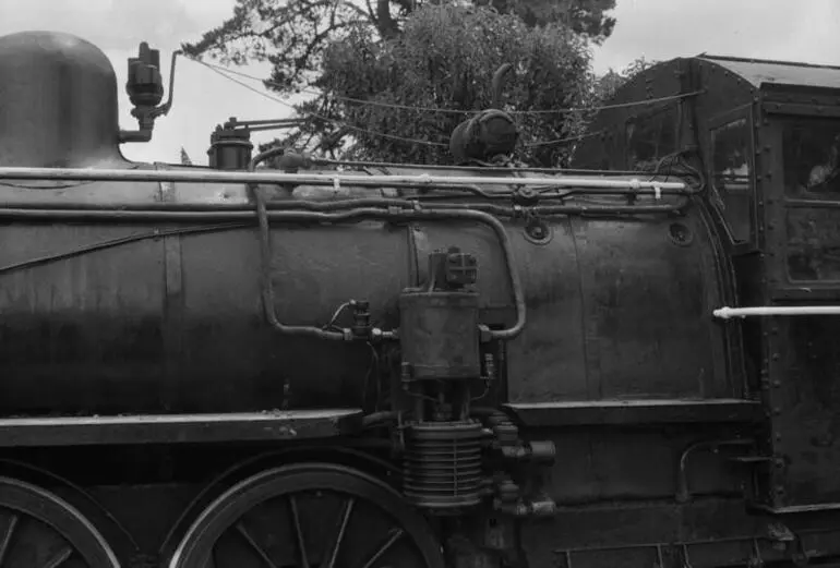 Image: Photograph of locomotive AB 832