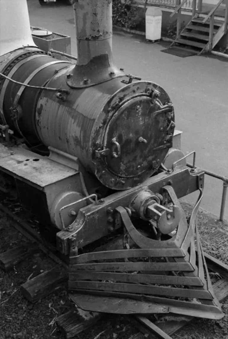 Image: Photograph of locomotive D 170