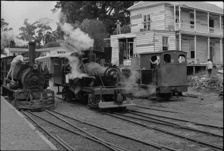 Image: Photograph of locomotives at MOTAT