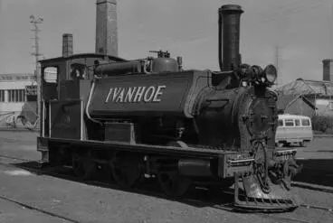 Image: Photograph of locomotive F 163