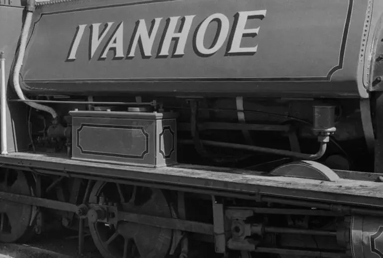 Image: Photograph of locomotive F 163