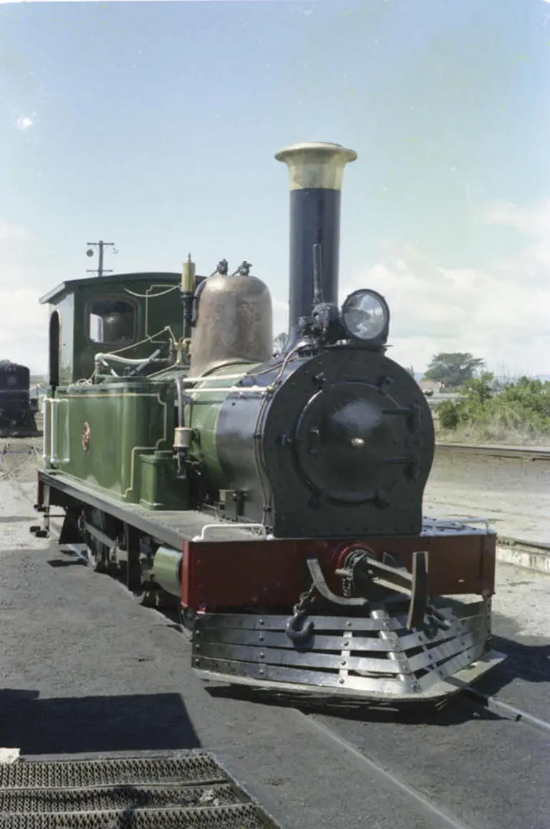 Image: Photograph of locomotive L 508