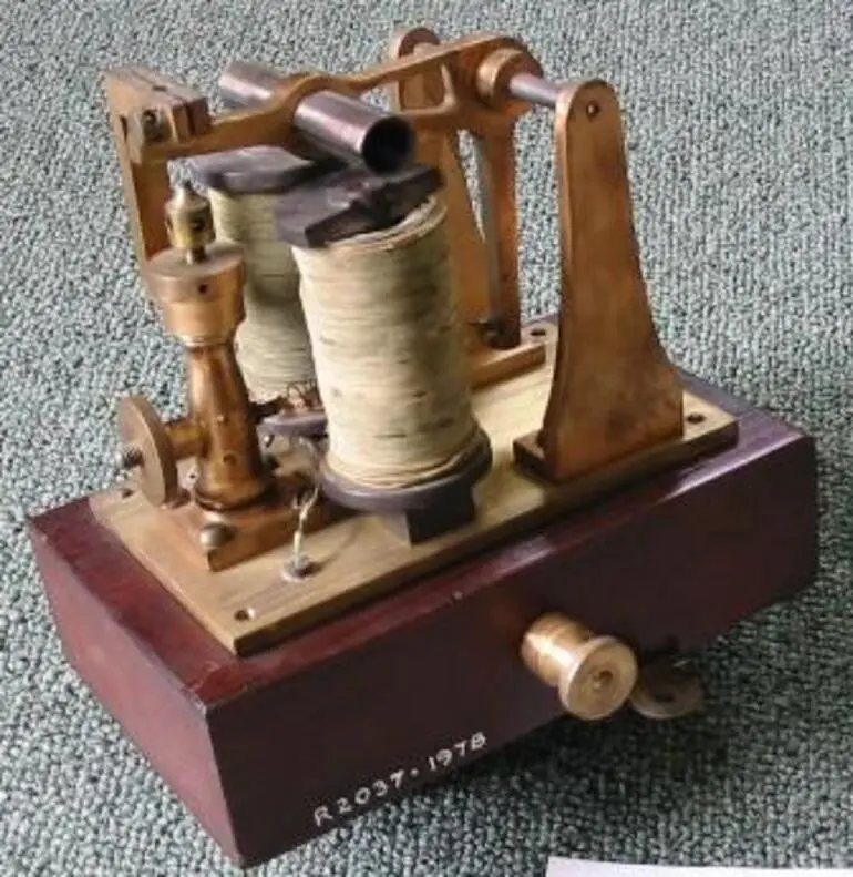Image: Telegraph Sounder