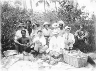 Image: Group portrait, Samoa