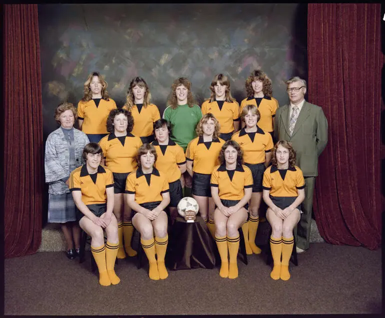 Image: Taranaki Women Football, Team