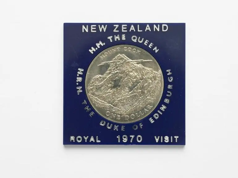 Image: Commemorative coin - Royal visit 1970