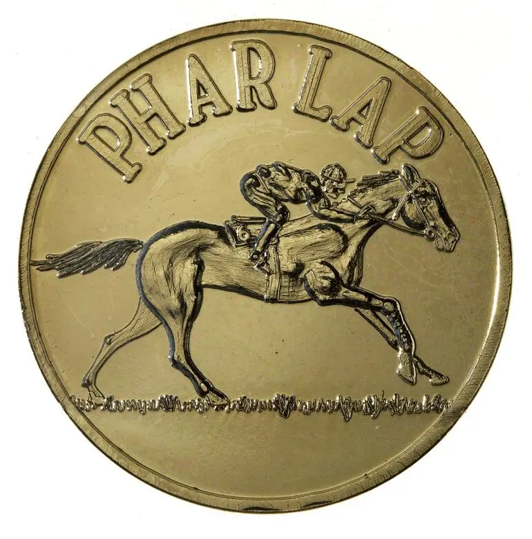 Image: Medal - Phar Lap, Gold, Museum Victoria, Australia, 1983