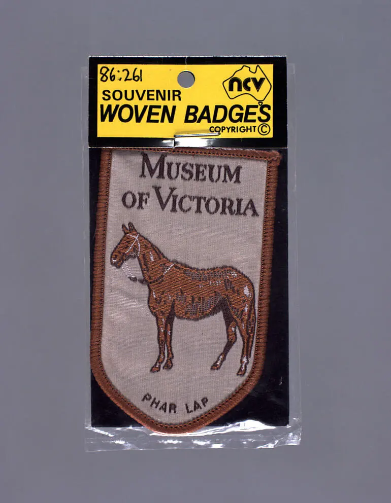 Image: Cloth Badge - Phar Lap, 1986